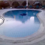 Zannis Hotel 3*