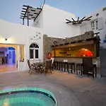 Zannis Hotel