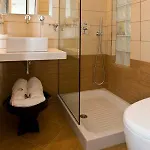 Zannis Hotel 3*