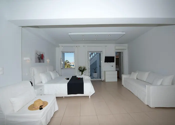 Zannis 3* Mykonos Town