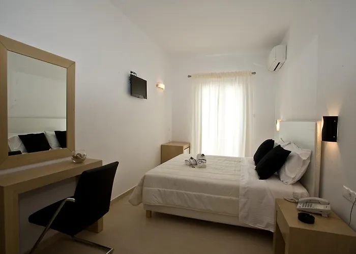 Zannis 3* Mykonos Town